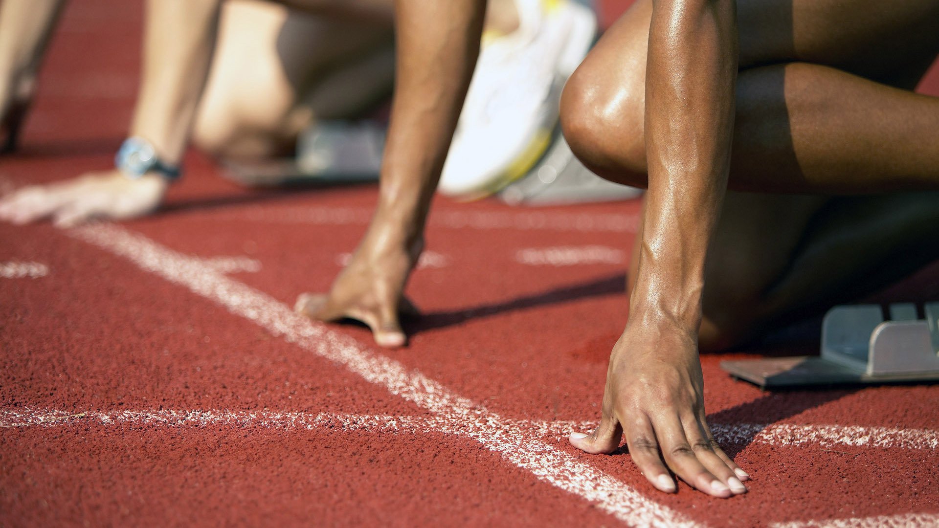 中国足球协会举行新闻说明会,中国足协新闻委员会成员名单